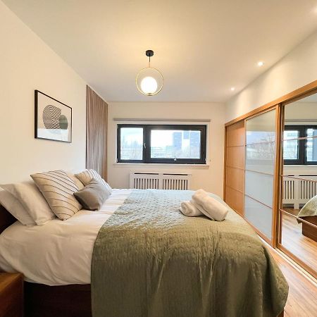 Lovely Two Bed Apartment In Finnieston 글라스고 외부 사진